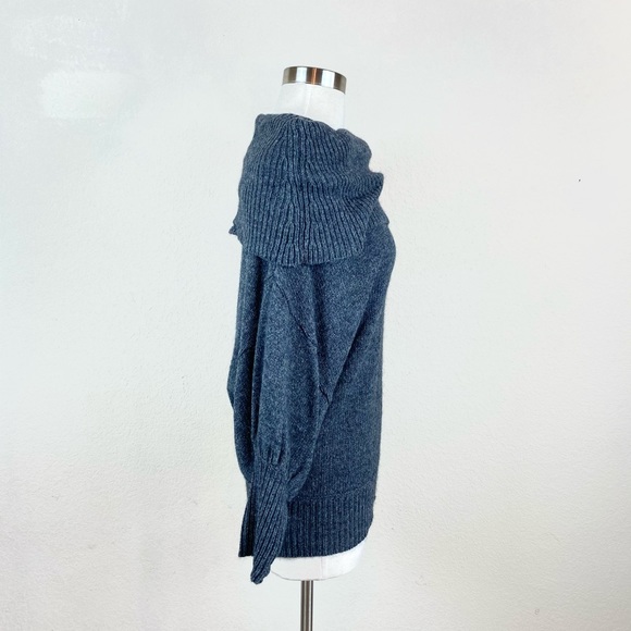 Express Charcoal Grey Slouchy Sweater - Picture 5 of 9